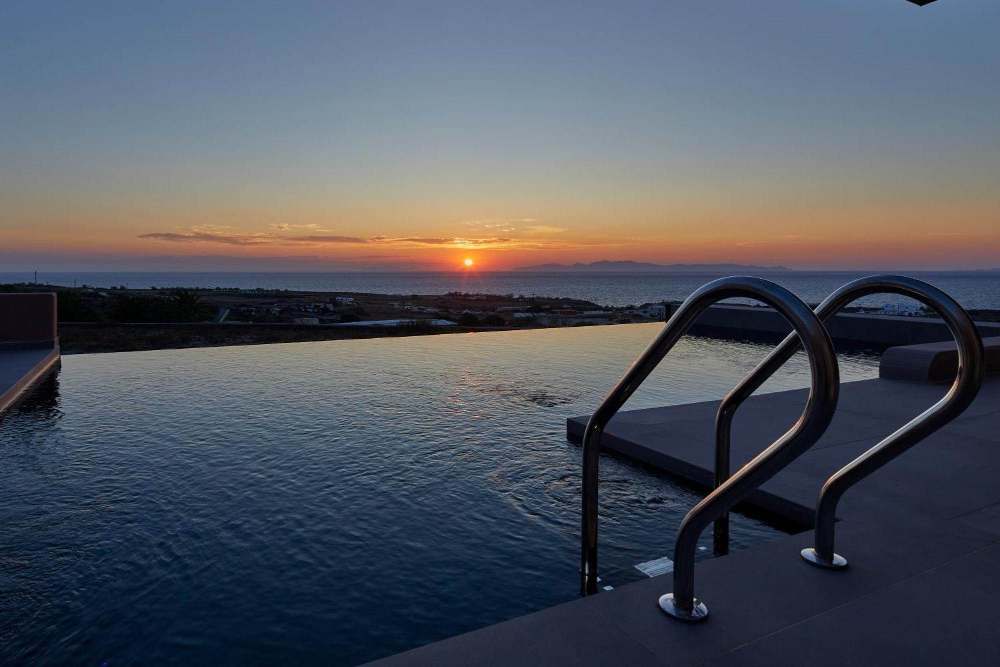 Myst Boutique Hotel Oia  Exterior photo